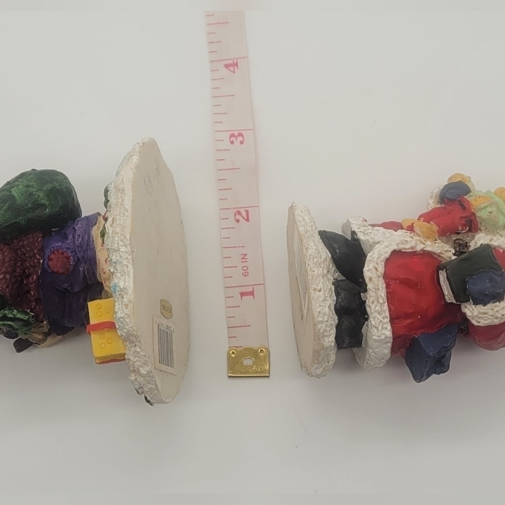 Christmas Xmas Decorative Figurines set of 2 (Presents)​​​ - Picture 6 of 6